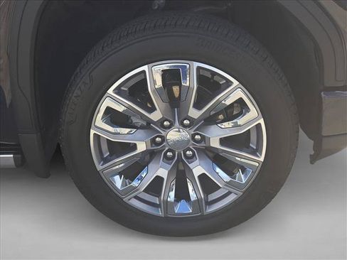Used 2025 GMC Sierra 1500 Denali w/ Denali Reserve Package AWD/4WD image 24