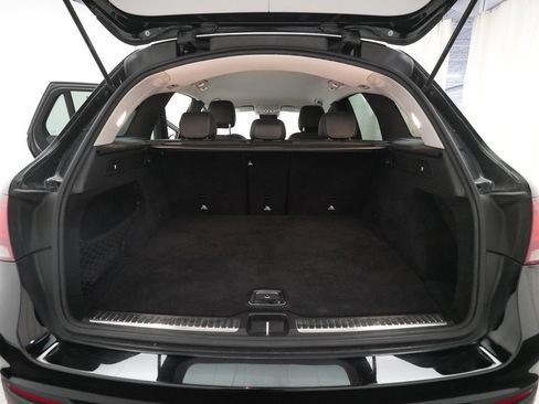 Used 2020 Mercedes-Benz GLC 300 4MATIC image 10