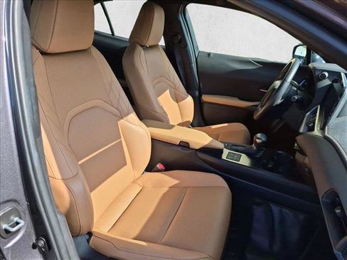 Used 2024 Lexus UX 250h AWD w/ Premium Package image 21