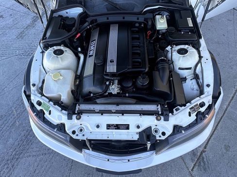 Used 1999 BMW Z3 2.5i RWD image 27