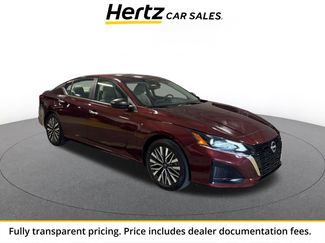 Used 2025 Nissan Altima 2.5 SV FWD video 1