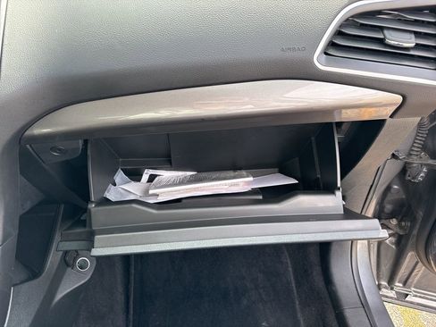 Used 2024 Ford Edge SEL image 20