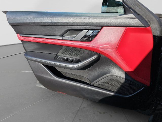 Used 2021 Porsche Taycan 4S AWD/4WD image 22