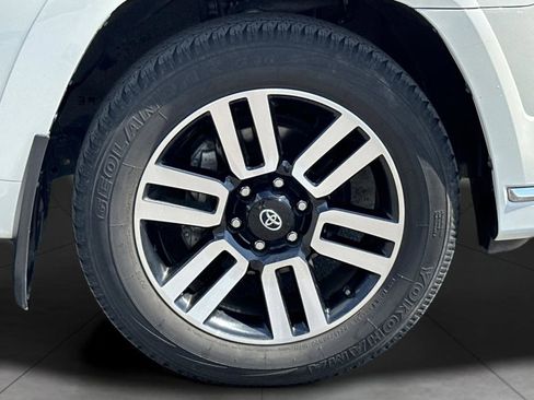 Used 2023 Toyota 4Runner Limited RWD image 7