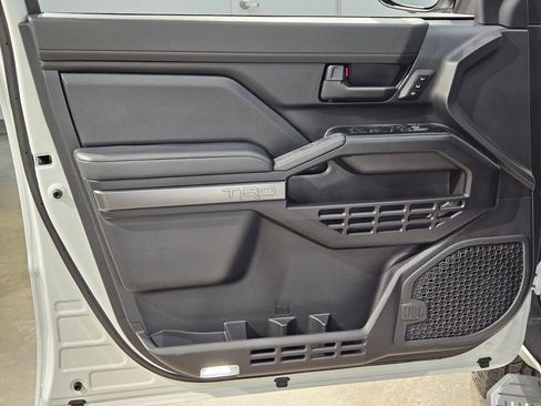 Certified 2025 Toyota 4Runner TRD Off-Road Premium w/ Tow Technology Package image 20