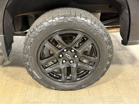 Used 2021 Chevrolet Silverado 1500 LT Trail Boss w/ Convenience Package II image 15