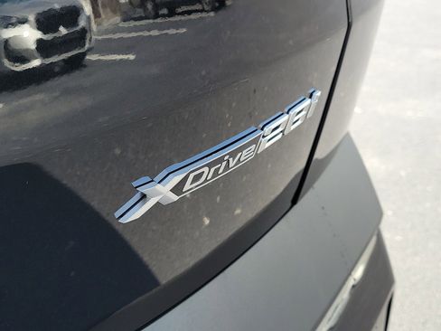 New 2026 BMW X2 xDrive28i w/ Convenience Package AWD/4WD image 6
