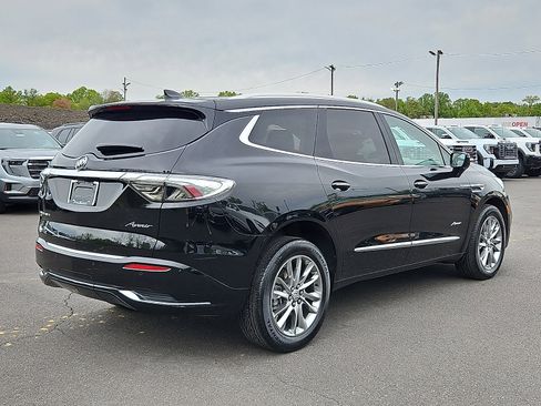 Certified 2023 Buick Enclave Avenir w/ Avenir Technology Package AWD/4WD image 6
