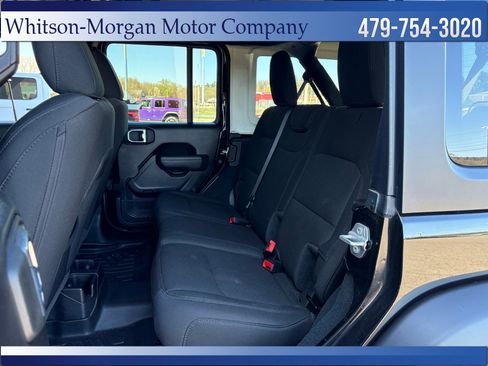 Used 2022 Jeep Wrangler Unlimited Sport S image 32