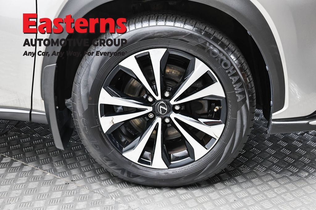Used 2018 Lexus NX 300 F Sport AWD/4WD image 30