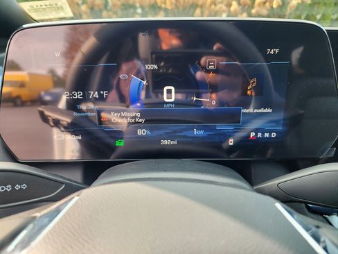 New 2026 Chevrolet Equinox EV LT image 30