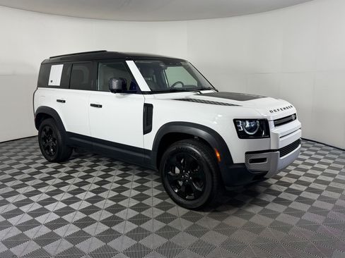 Used 2020 Land Rover Defender 110 HSE AWD/4WD image 7