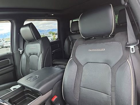 Used 2022 RAM 1500 Laramie AWD/4WD image 23