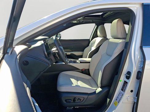 Used 2023 Lexus RX 350 Premium w/ Accessory Package (Z1) image 14