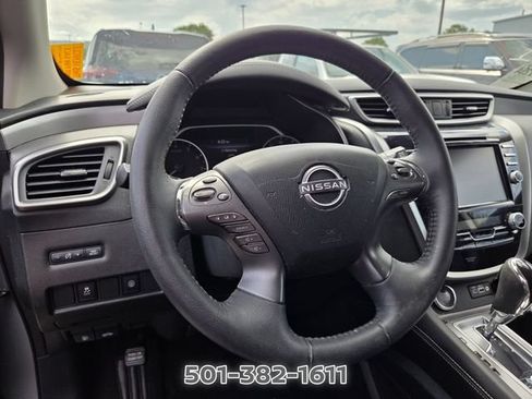 Used 2023 Nissan Murano SV w/ SV Midnight Edition Package FWD image 9