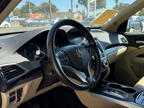 Used 2020 Acura MDX SH-AWD image 10