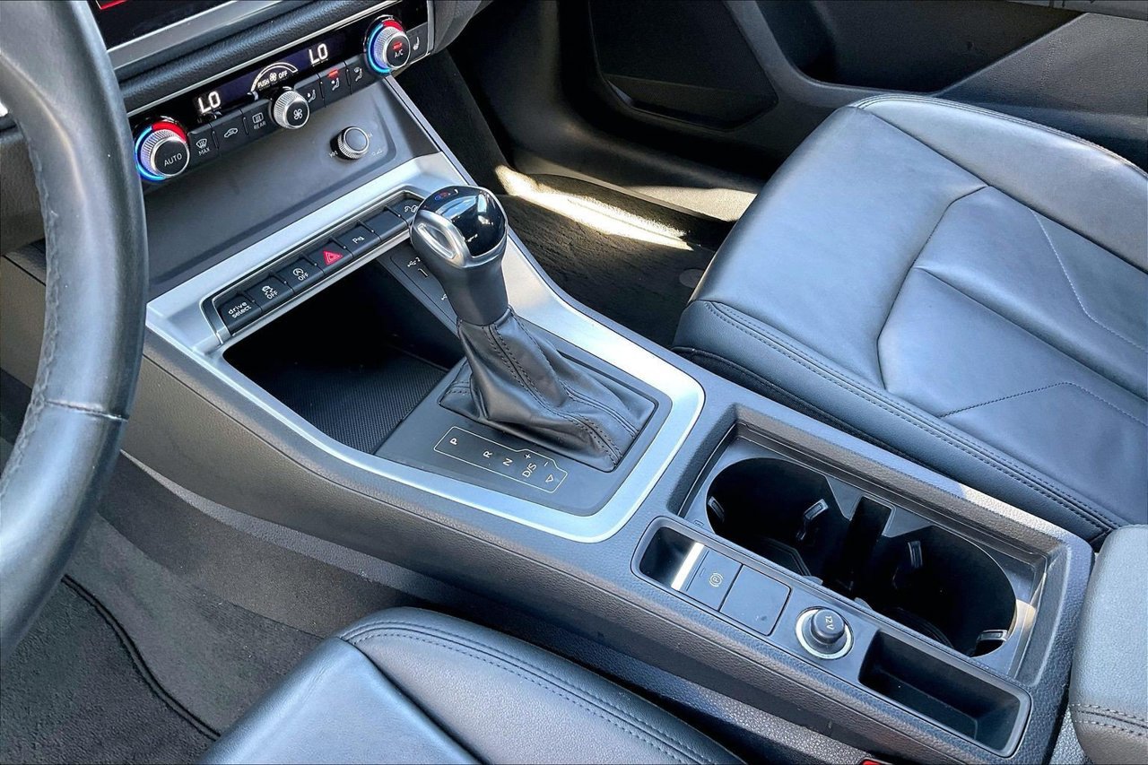 Used 2025 Audi Q3 2.0T Premium AWD/4WD image 30