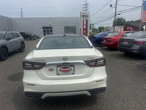 Used 2023 Nissan Maxima Platinum w/ Sport Mat Group FWD image 4