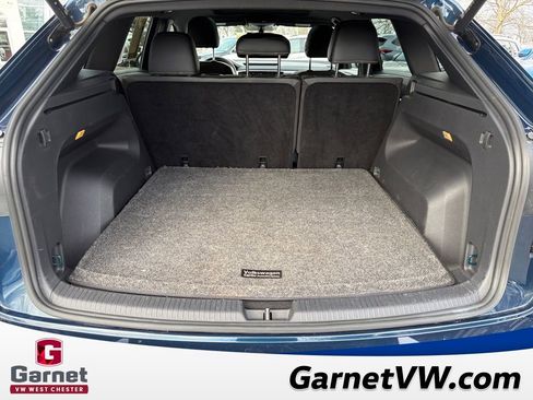 Used 2023 Volkswagen Atlas Cross Sport SE w/ Panoramic Sunroof Package image 23