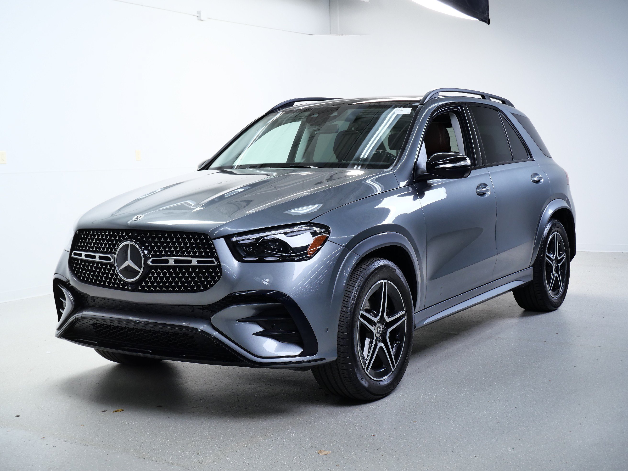 Certified 2024 Mercedes-Benz GLE 350 4MATIC image 9