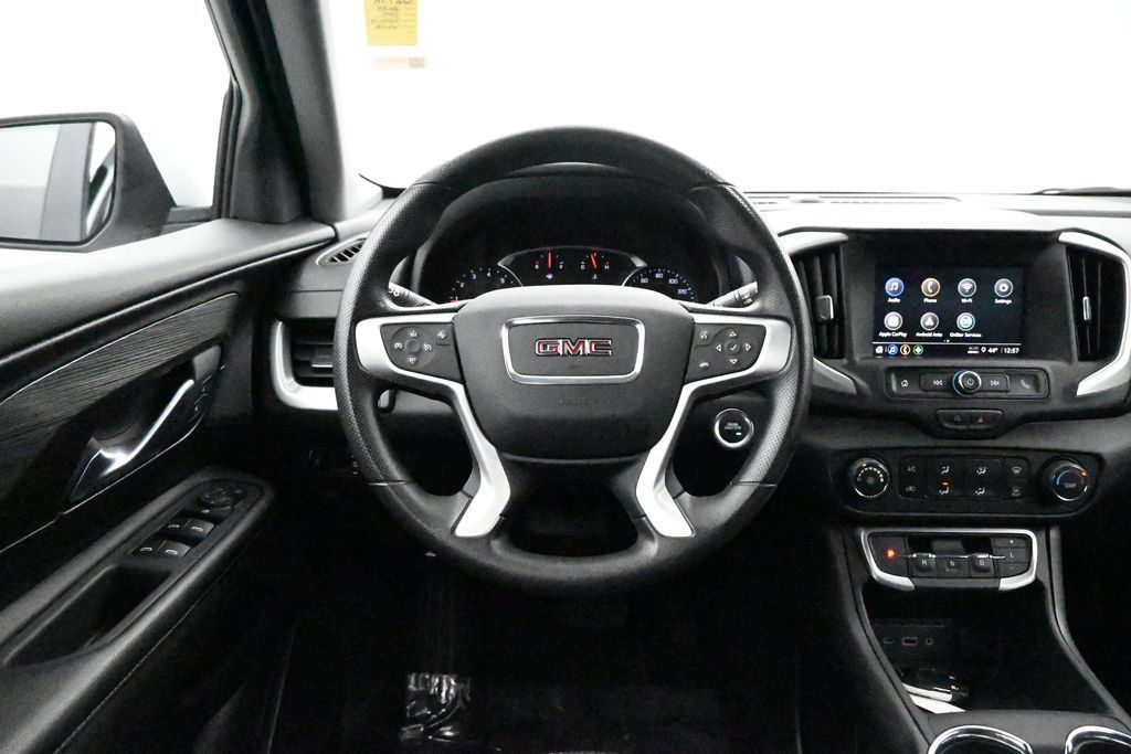 Used 2024 GMC Terrain SLE AWD/4WD image 10
