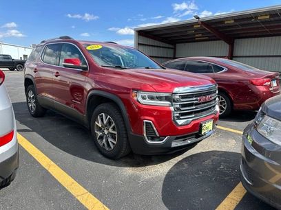 Used 2023 GMC Acadia SLT