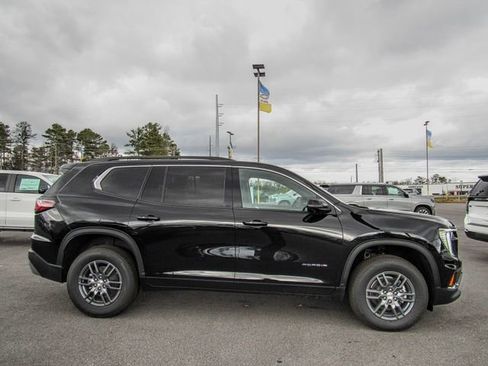 New 2025 GMC Acadia Elevation image 3