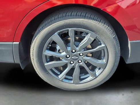 Used 2023 Chevrolet Equinox RS w/ RS Leather Package image 32