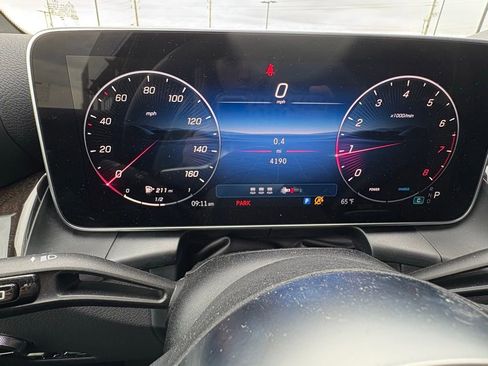 Certified 2026 Mercedes-Benz GLC 300 4MATIC image 11