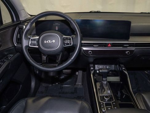 Certified 2024 Kia Sorento X-Line EX image 2