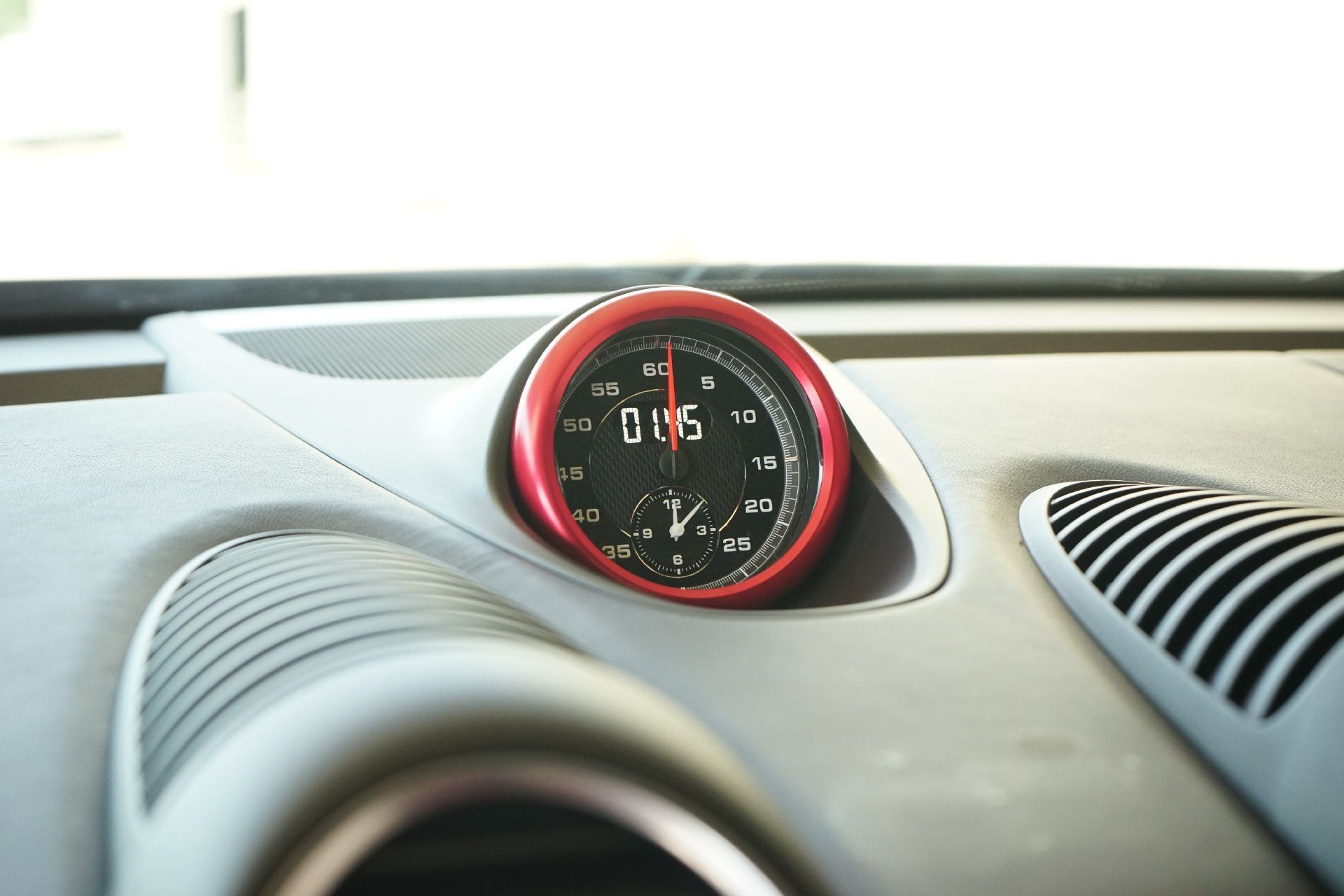 Used 2025 Porsche 718 Boxster GTS RWD image 15