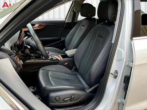 Used 2023 Audi A4 2.0T Premium w/ Convenience Package image 20