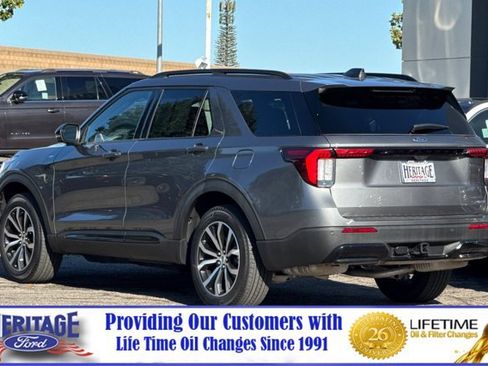 Used 2025 Ford Explorer ST-Line AWD/4WD image 6
