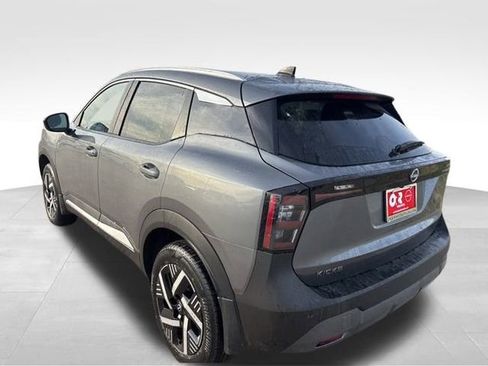 New 2026 Nissan Kicks SV w/ SV Premium Package FWD image 4