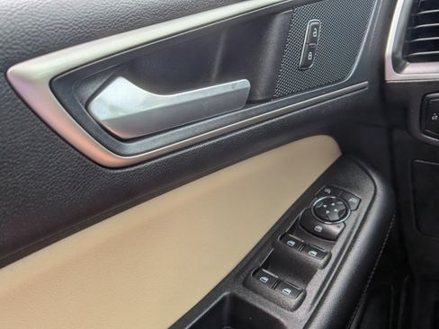 Used 2024 Ford Edge SEL AWD/4WD image 26
