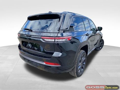 New 2026 Jeep Grand Cherokee Limited AWD/4WD image 3