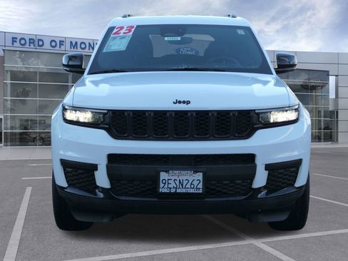 Used 2023 Jeep Grand Cherokee L Laredo image 7