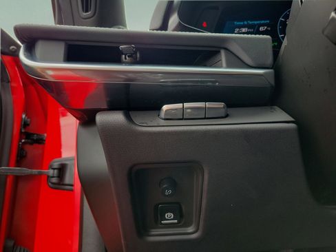 Used 2024 Chevrolet Corvette 2LT image 10