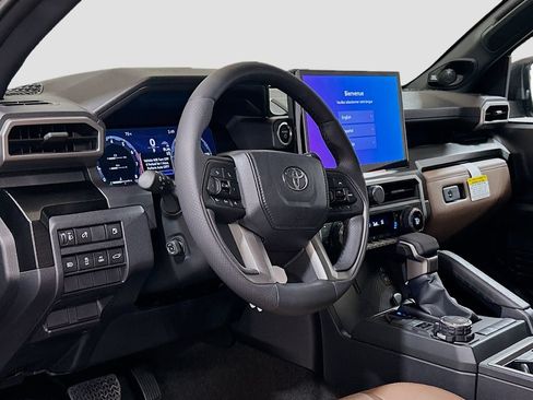 New 2026 Toyota 4Runner Limited AWD/4WD image 9