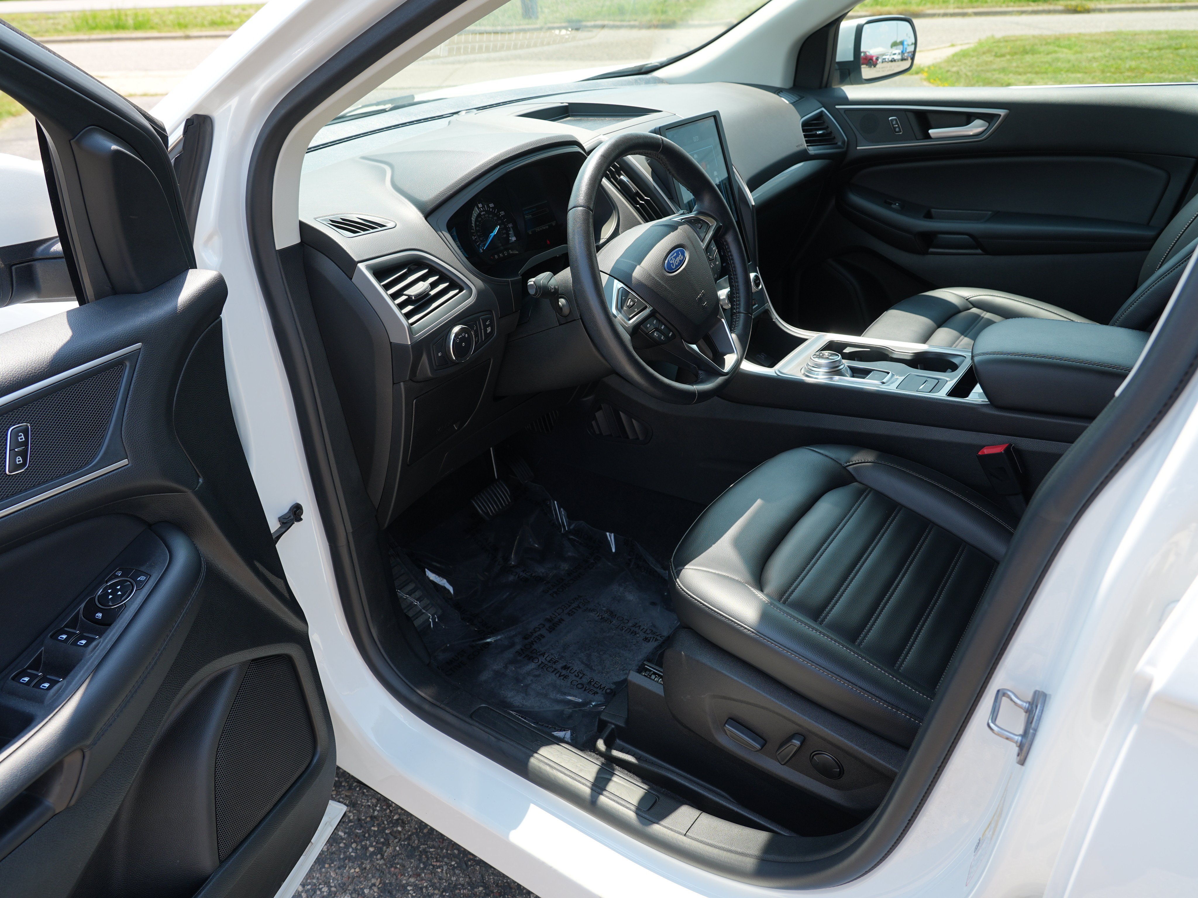 Used 2023 Ford Edge SEL w/ Convenience Package AWD/4WD image 15