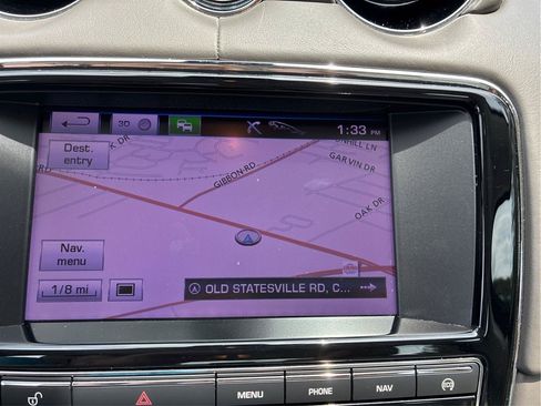 Used 2013 Jaguar XJ w/ Front Seat Comfort Pkg RWD image 33