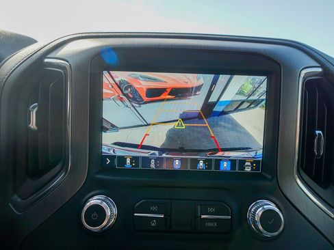 Used 2023 GMC Sierra 3500 Denali w/ Denali Ultimate Package image 28