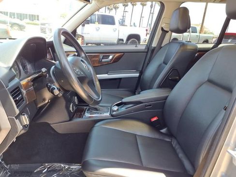 Used 2010 Mercedes-Benz GLK 350 4MATIC image 21