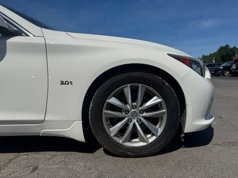 Used 2017 INFINITI Q50 3.0t Premium w/ 3.0T Premium Plus Package AWD/4WD image 11