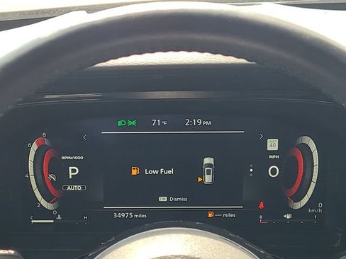 Used 2023 Nissan Pathfinder Platinum AWD/4WD image 16