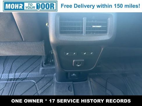 Used 2023 Chevrolet Equinox Premier AWD/4WD image 32