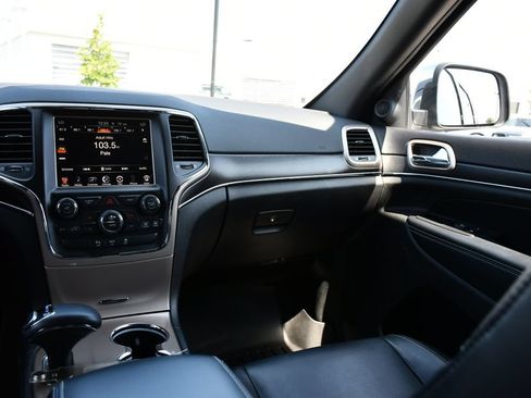 Used 2015 Jeep Grand Cherokee Limited AWD/4WD image 31