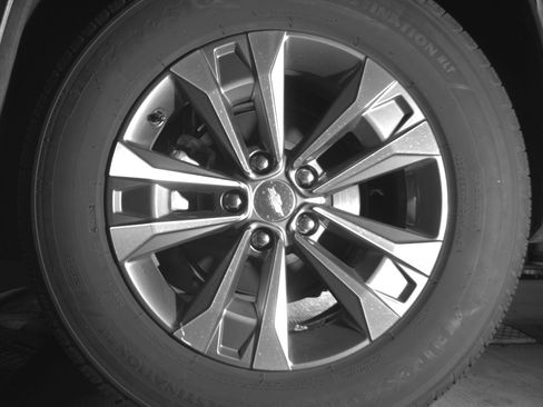 Used 2025 Chevrolet Equinox LT FWD image 14