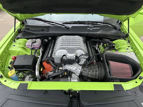 Used 2023 Dodge Challenger SRT Hellcat RWD image 11