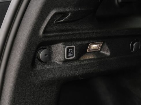 Used 2023 Jeep Grand Cherokee L Limited w/ Luxury Tech Group II image 65